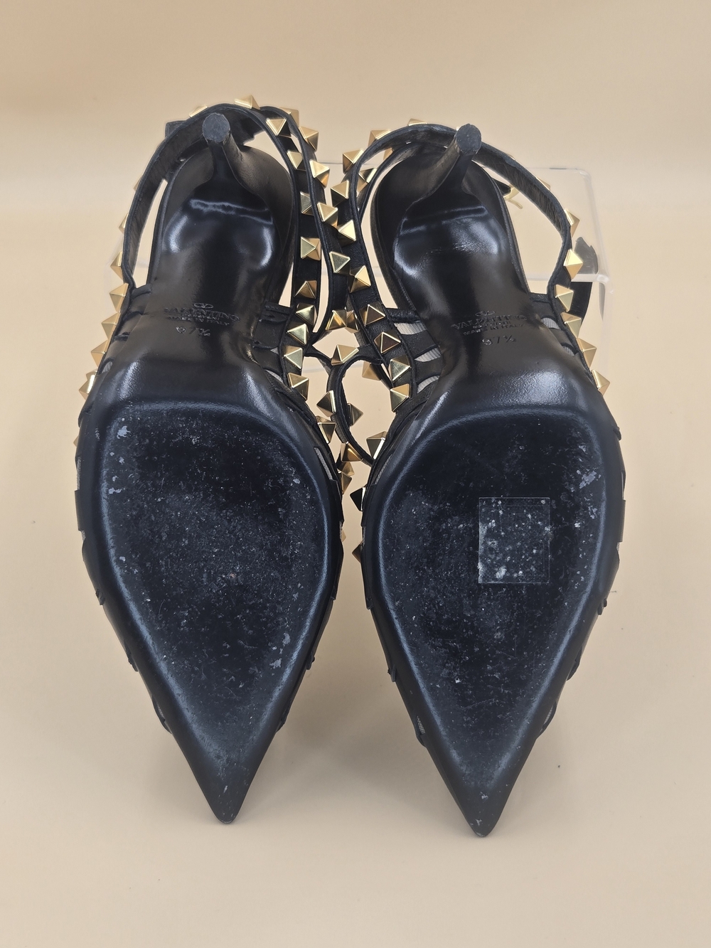 Valentino Garavani Rockstud Cutout Black Leather T-Strap Stilettos Size 6.5 - Picture 9 of 16